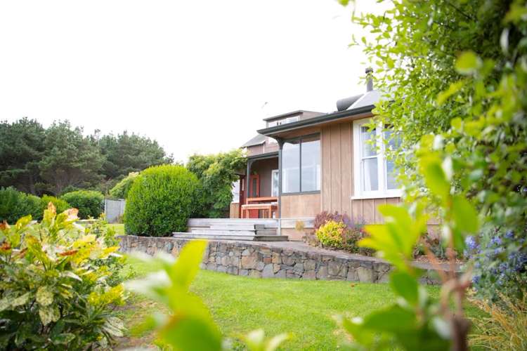 300b Whaanga Road Raglan_15