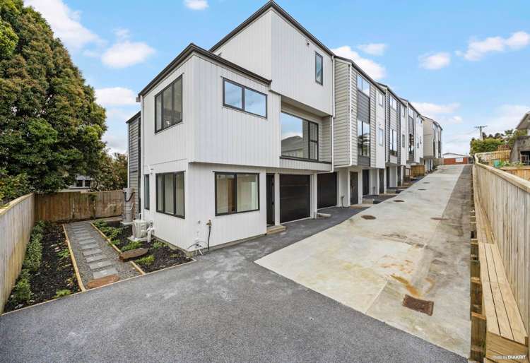 Lot 2-8/88 Te Atatu Road_0