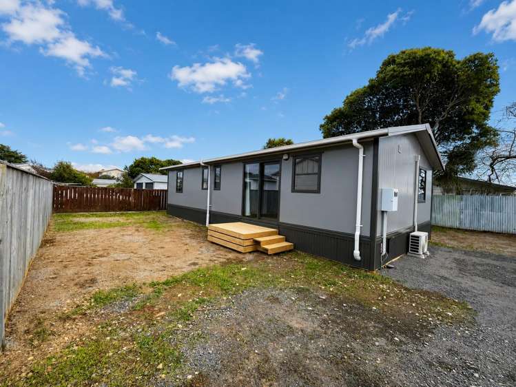 A/38 Balmoral Street Levin_0