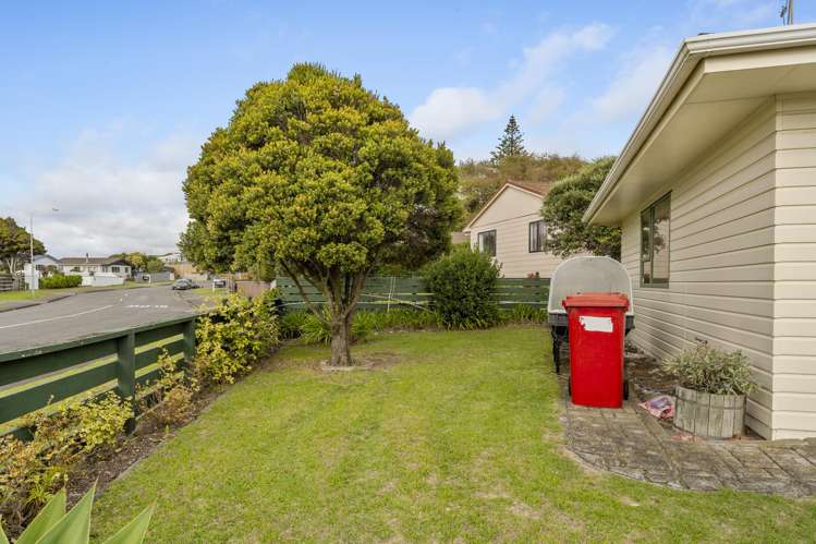 41 Koromiko Street Otaki Beach_18