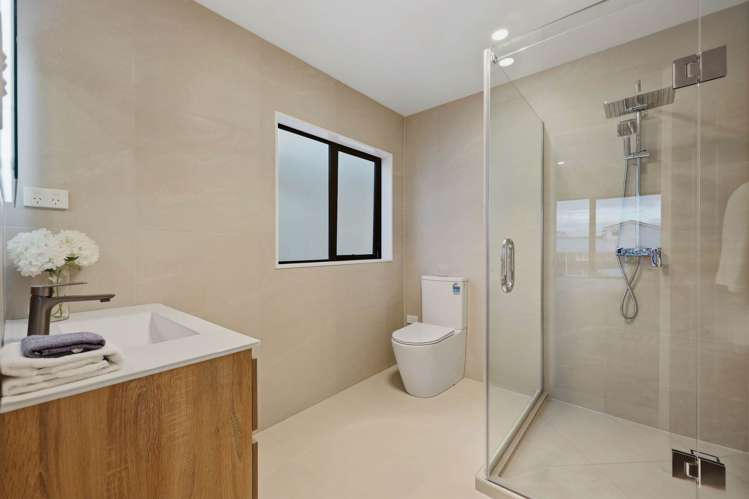 Lots 2-5/44 Bradbury Road Botany Downs_17
