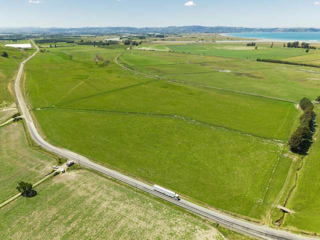 1343 Wharerata Road Muriwai_4