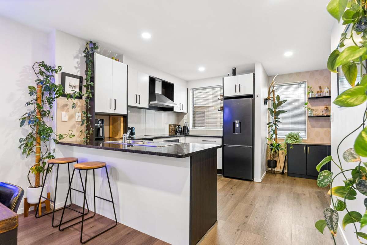 10/6 Islington Avenue_2