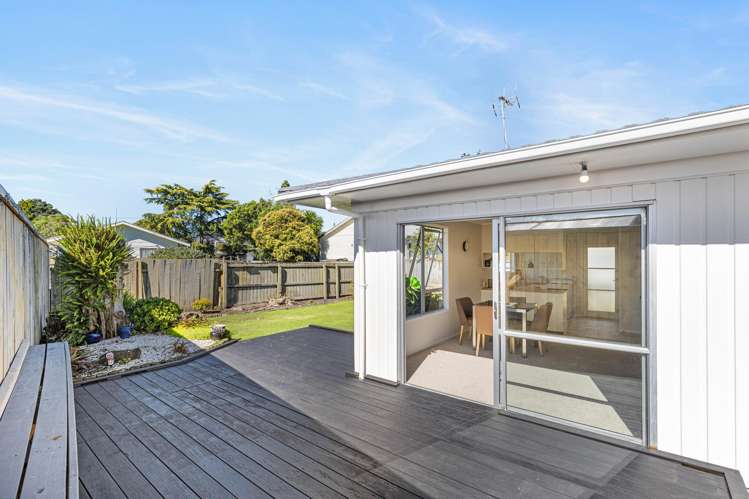 2/53 Tabitha Crescent Henderson_5