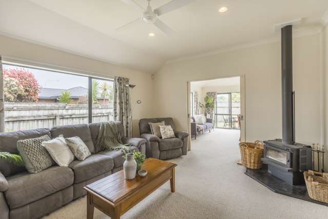 122 Weggery Drive Waikanae Beach_1