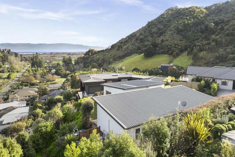 4 Skylark Rise Todds Valley_19