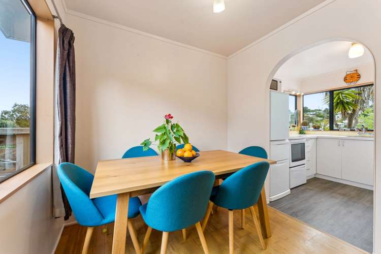 1/19 Greenvalley Rise Glenfield_4