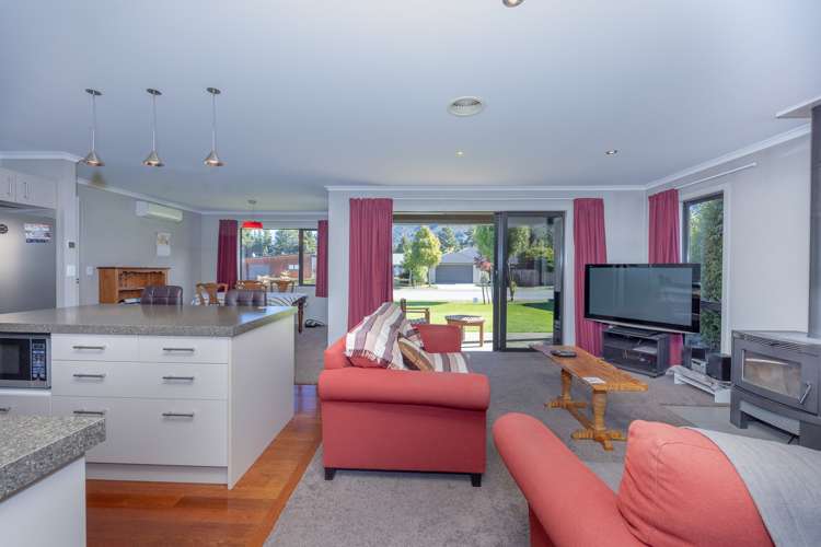 17 Little Maude Drive Lake Hawea_3