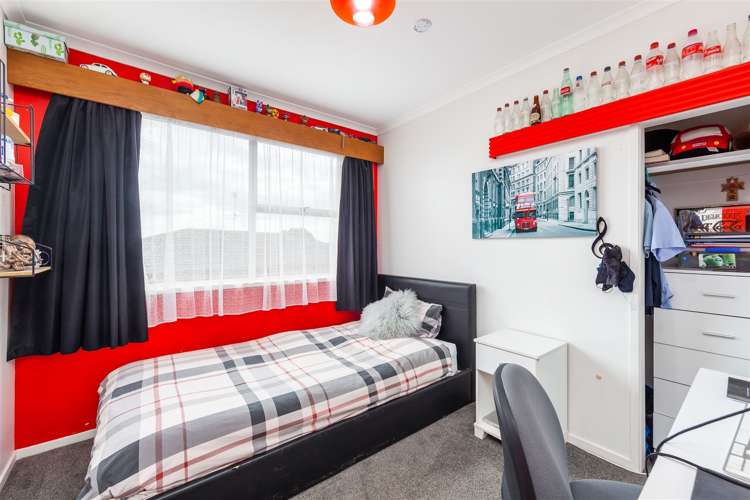 57 Fairmount Road Titirangi_14