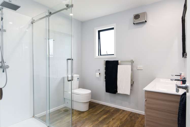 44 Apes Road Karitane_10