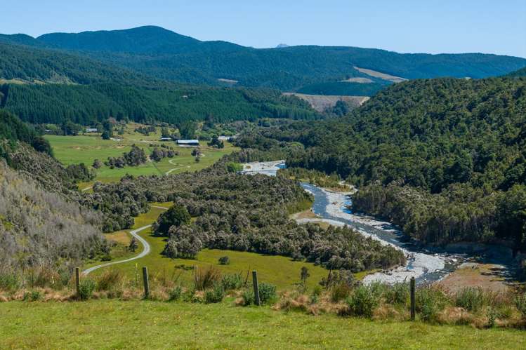 990 Howard Valley Road Howard_20