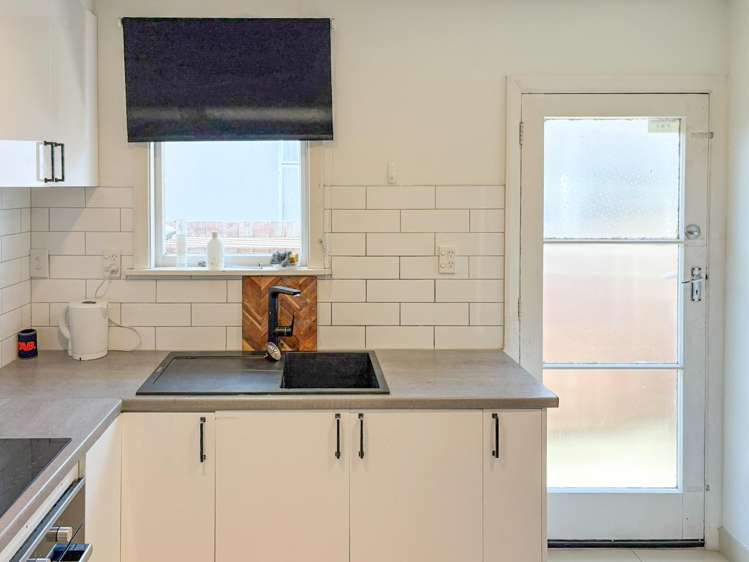 8 Packe Street Edgeware_2