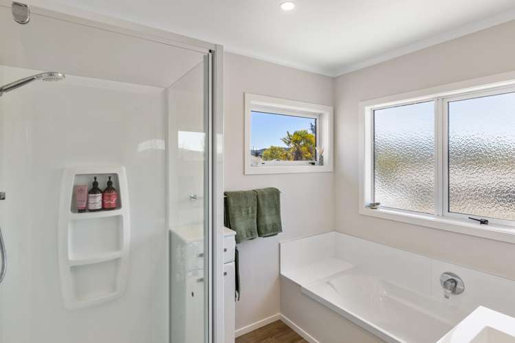 53 Eighty Eight Valley Road Wakefield_18