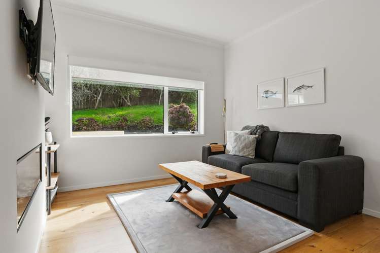 312 Birdwood Road Massey_25