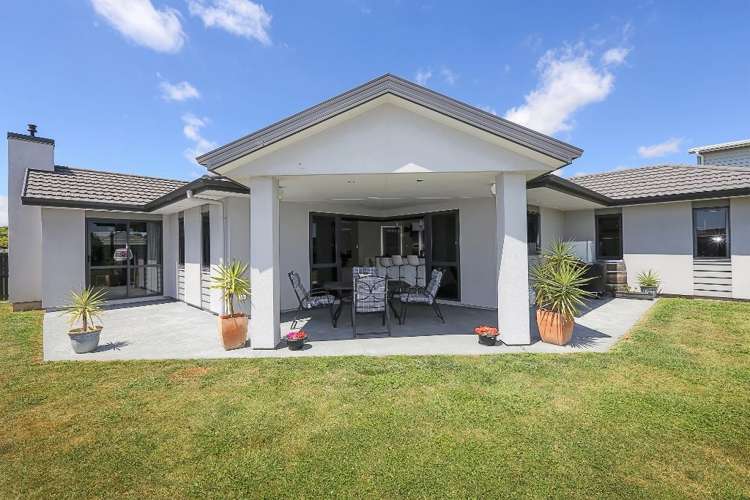 3 Lardon Place Frimley_14