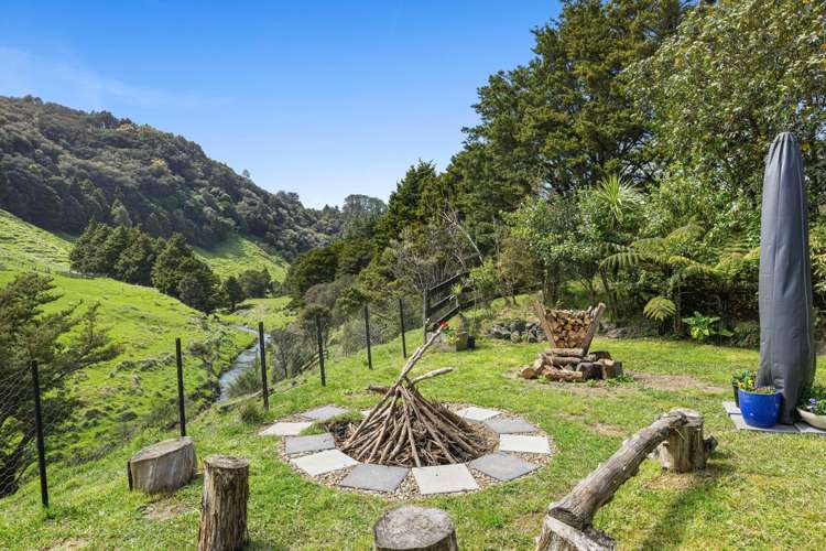 113 Haruru Road Tahekeroa_19