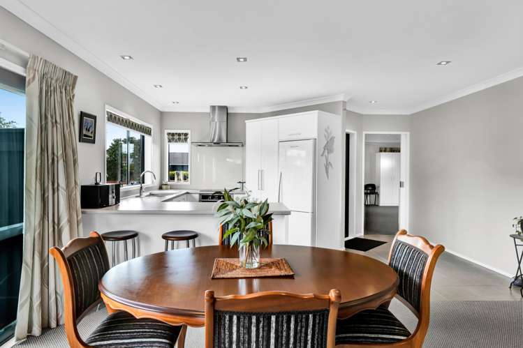 1/276 Mangorei Road Merrilands_5