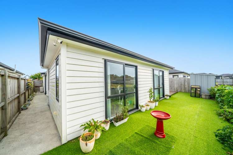 11 Silver Beech Street Takanini_13