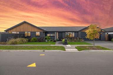 60 Katrine Drive_2