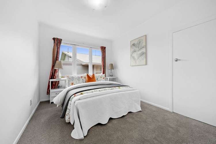 100 Gossamer Drive Pakuranga Heights_10