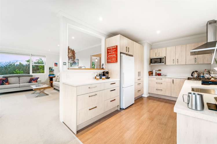 5 Chevron Place Castor Bay_8