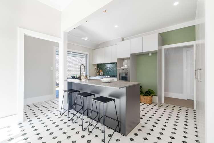 46 Richardson Road Mount Albert_3