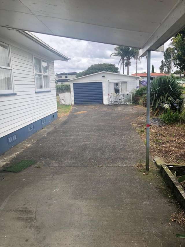 16 Tironui Station Road Papakura_1