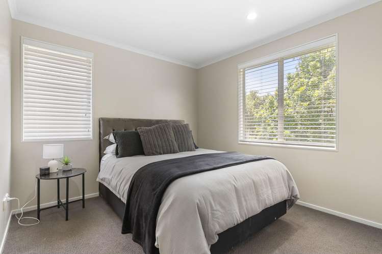 38 Bruce Pulman Drive Takanini_6