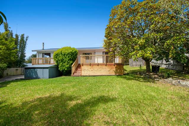 16 Dobell Road Stanmore Bay_1