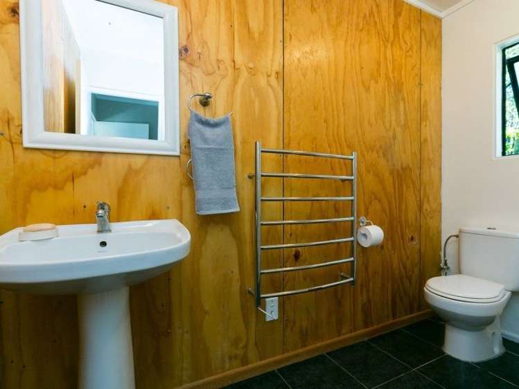 12 Tukanae Street Strathmore Park_14