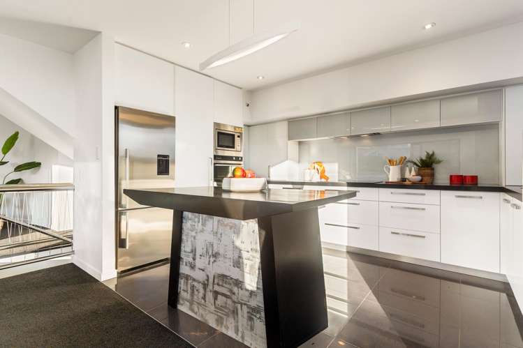 7 Whitcombe Road Bucklands Beach_10
