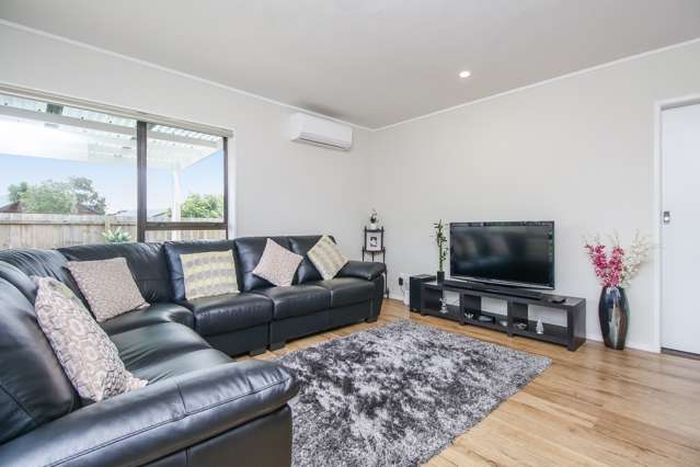 1/53 Taioma Crescent Te Atatu Peninsula_3