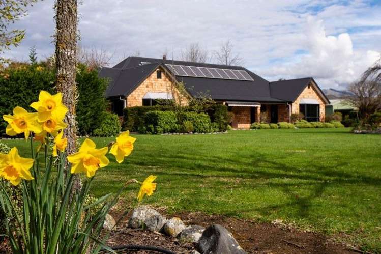 4 Cooper Street Wairau Valley_2
