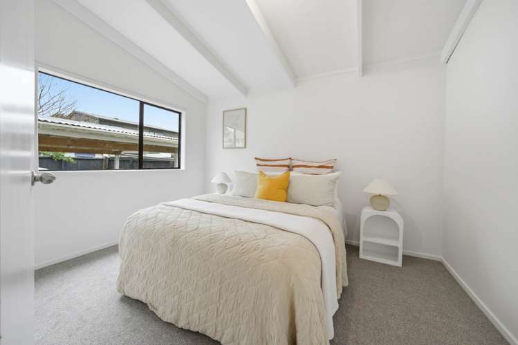 37A Range View Road Mt Albert_21