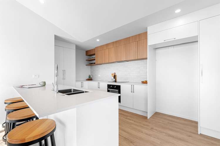 3A Upland Street Brookfield_10