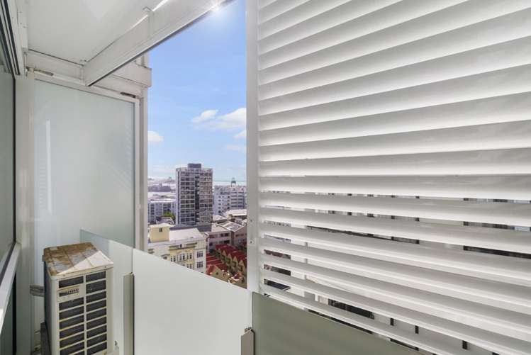 1302/10 Waterloo Quadrant Auckland Central_7