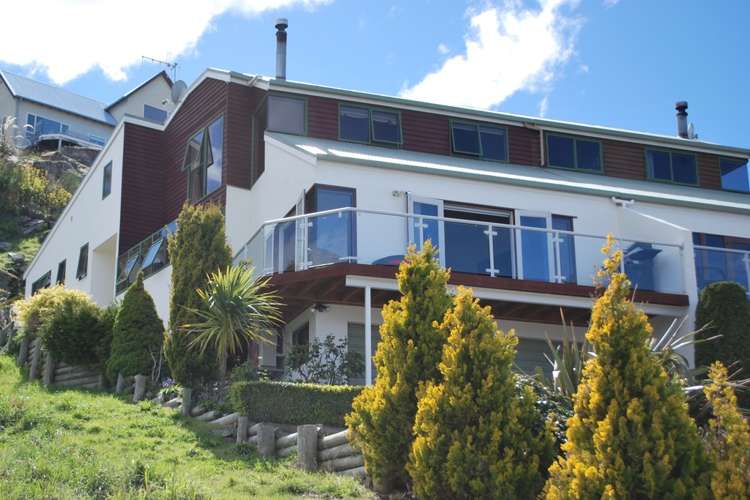 2/10 Manchester Place Queenstown_2