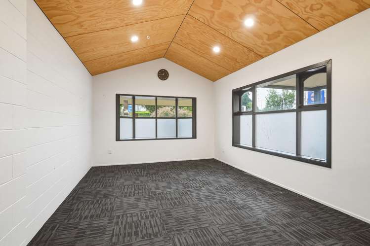 285 South Road Caversham_11