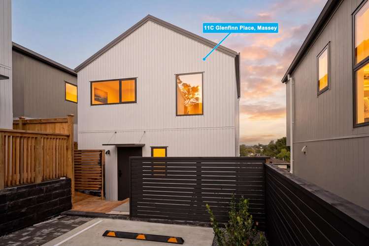 3/11 Glenfinn Place Massey_24