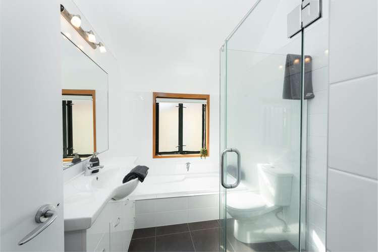 1/2 Cotter Avenue Remuera_10