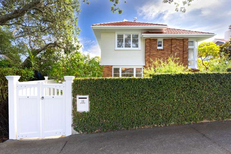 18 Bay Road St Heliers_24