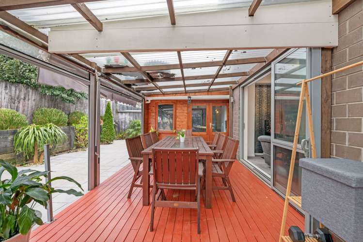 54 Springside Drive Flat Bush_19