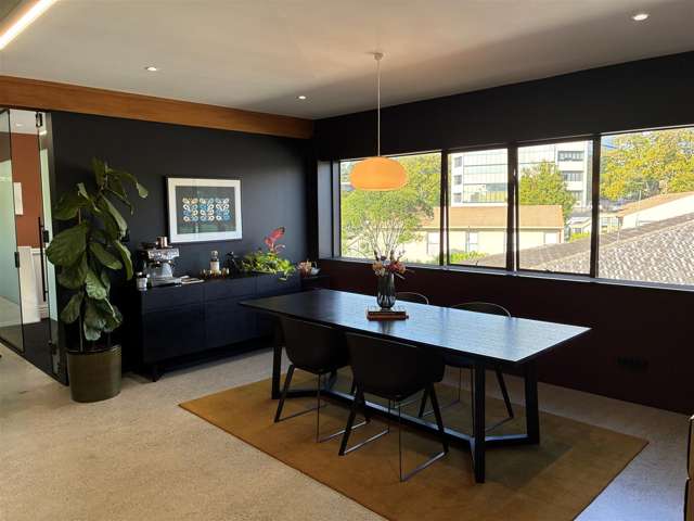 Front Tenancy, First Floor, 6 Hill Street Hamilton Central_1