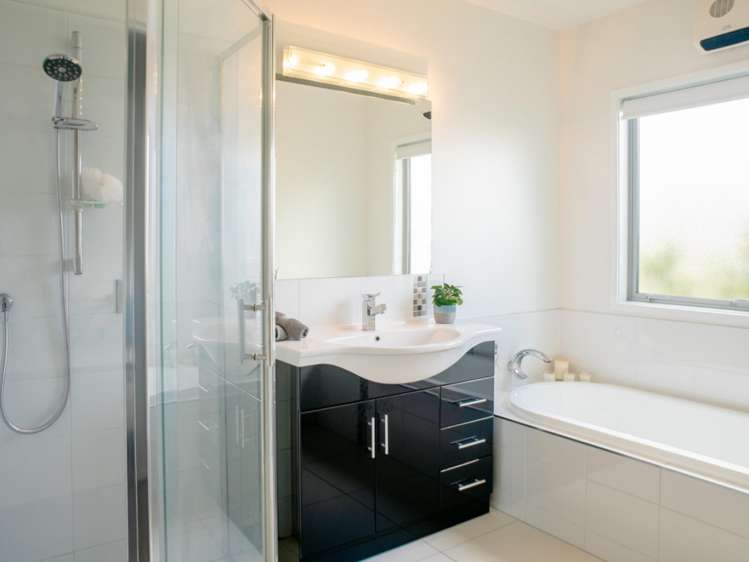 9 Bell Bird Rise Picton_12