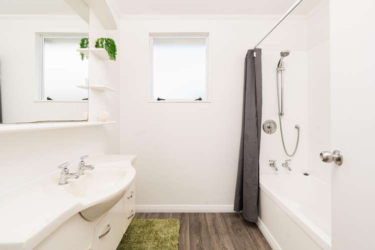 11/27 Saint Albans Street Bradford_14