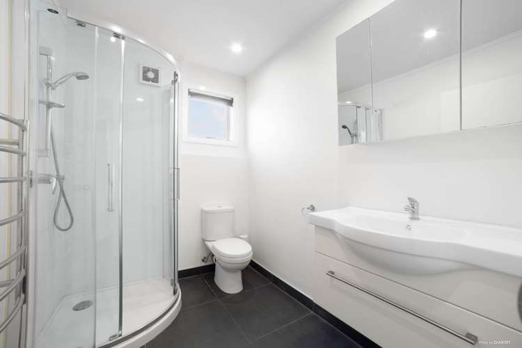 106 Lauderdale Road Birkdale_7