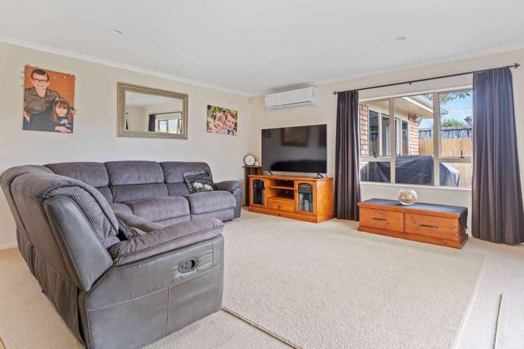 4 Lockhart Place Rototuna_3