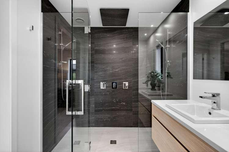77 Miro Street Lansdowne_13