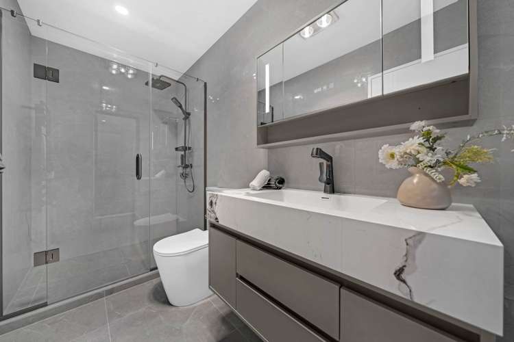 26 Castlebane Drive Flat Bush_27