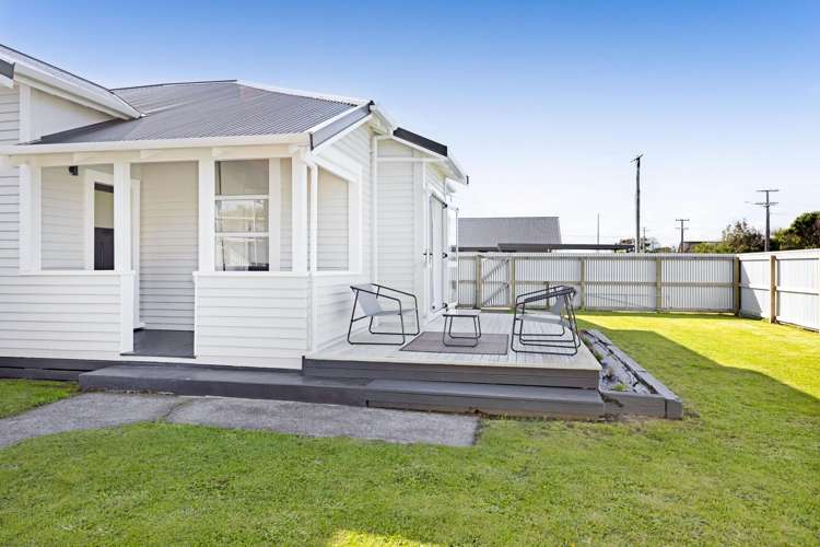 2 Burns Street Hawera_22